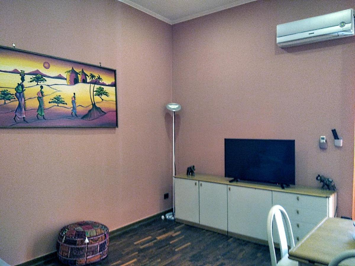 Jamila Apartment Napoli Bagian luar foto