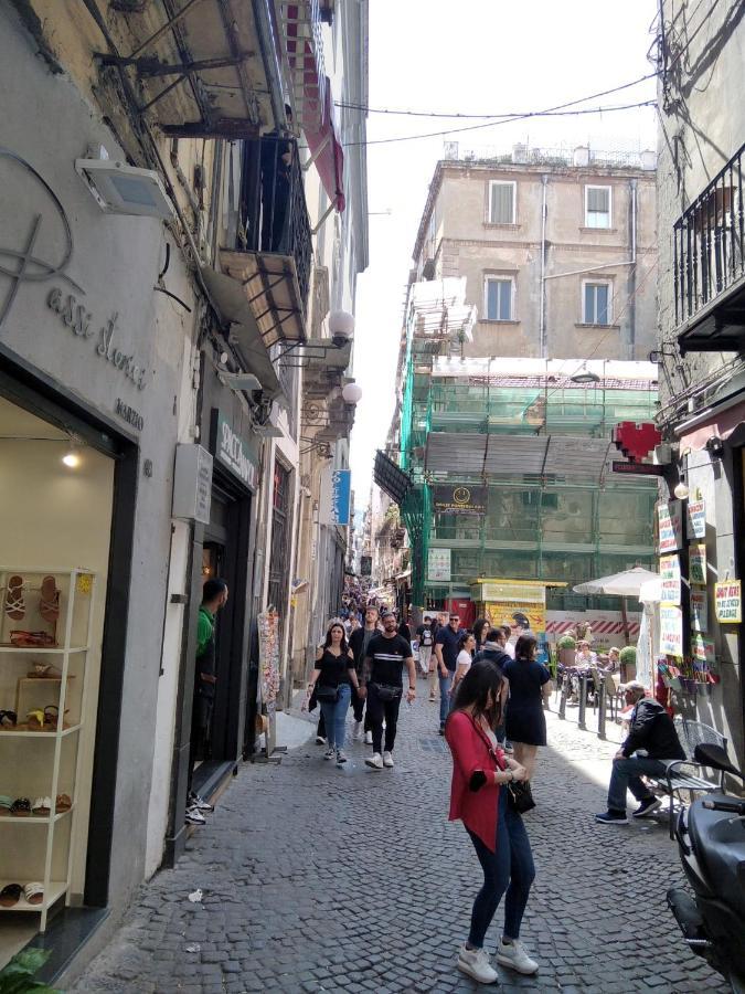 Jamila Apartment Napoli Bagian luar foto