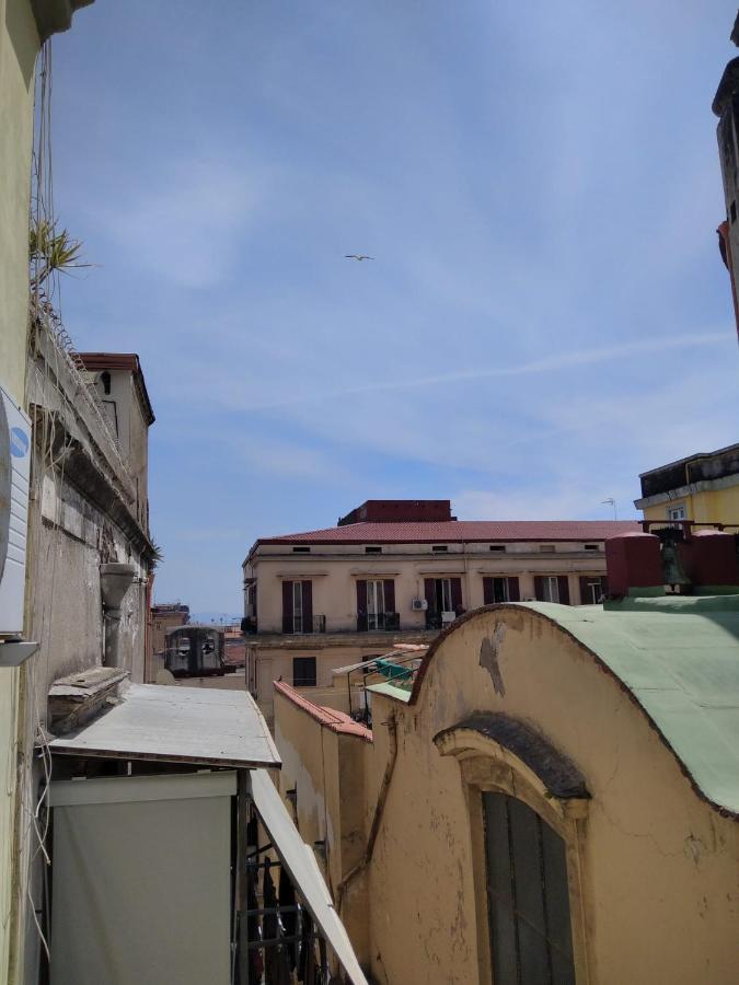 Jamila Apartment Napoli Bagian luar foto
